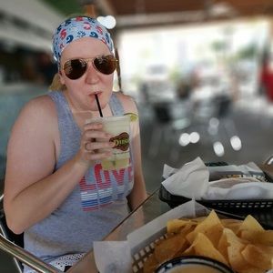 Meet your Posher, Kristin